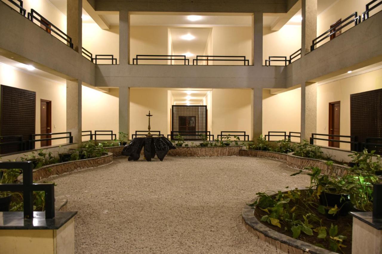 Greenwood Hotel Khajurāho Exterior foto